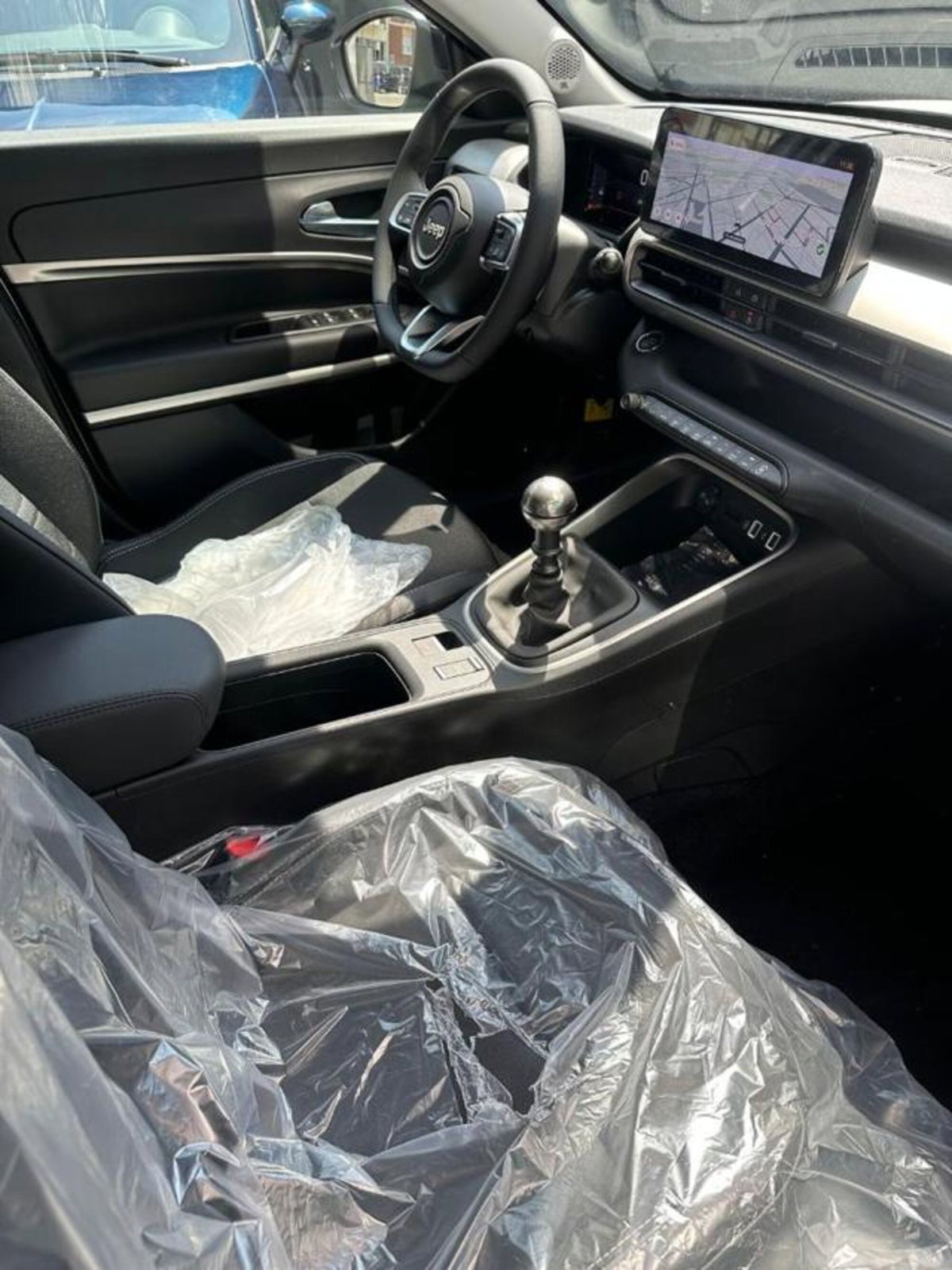 Jeep Avenger 1.2 turbo Summit fwd 100cv (19)