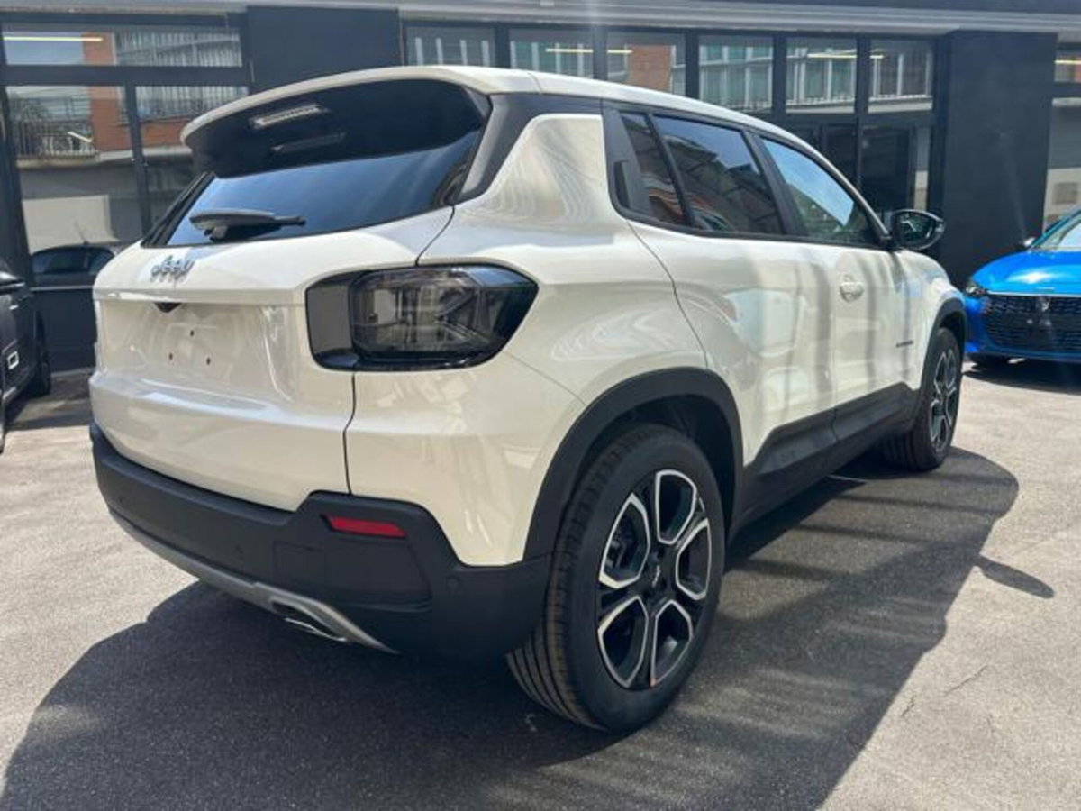 Jeep Avenger 1.2 turbo Summit fwd 100cv (4)