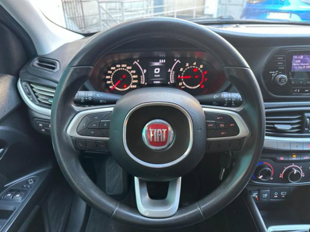 Fiat Tipo Tipo 1.4 T-Jet 120CV GPL 5 porte Easy (9)