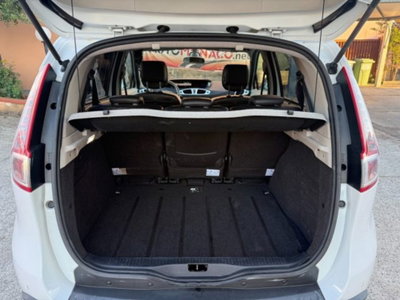 Renault Scenic E-Tech Electric 1.5 dCi 110CV EDC Luxe (20)