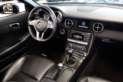 Mercedes-Benz SLK 200 CGI Edition1 (12)