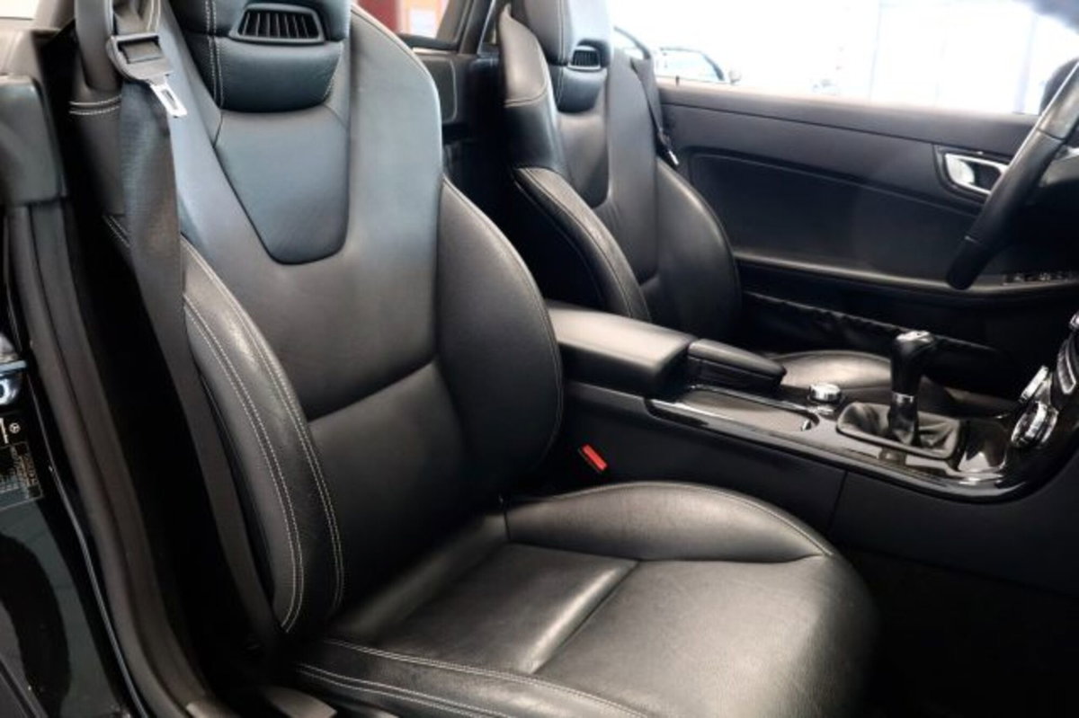 Mercedes-Benz SLK 200 CGI Edition1 (15)