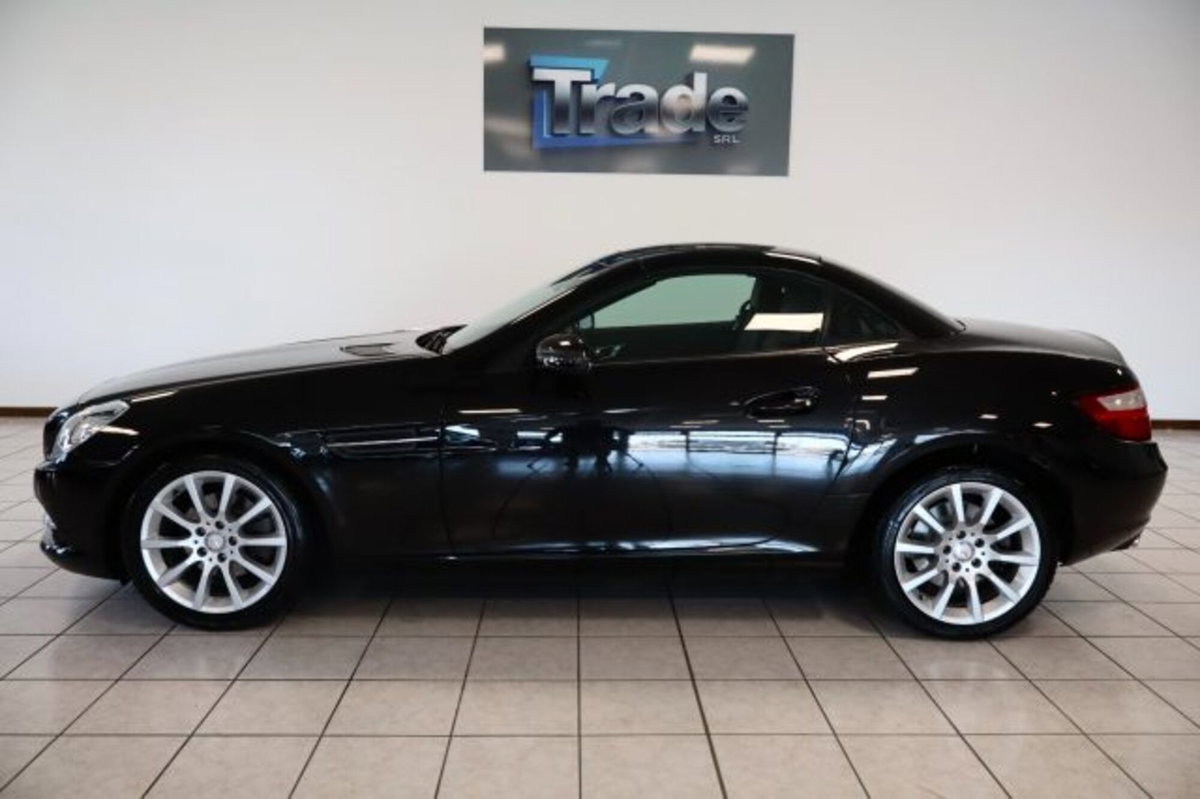 Mercedes-Benz SLK 200 CGI Edition1 (18)