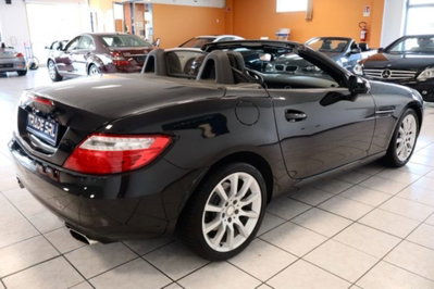 Mercedes-Benz SLK 200 CGI Edition1 (6)