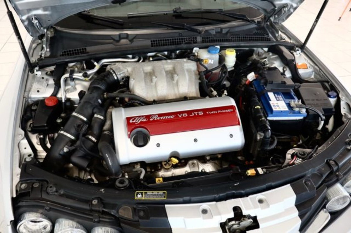 Alfa Romeo Brera 3.2 JTS V6 Q4 Sky Window (13)