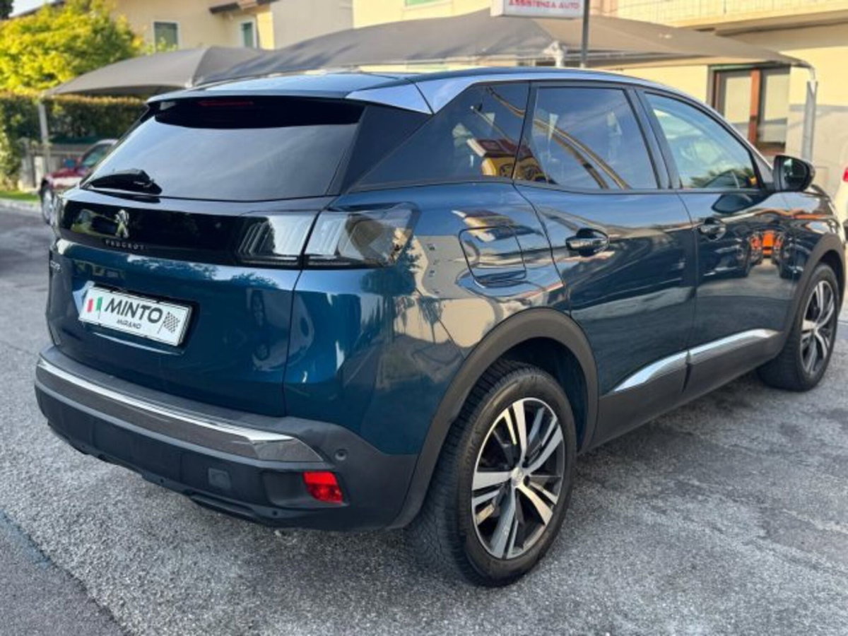 Peugeot 3008 BlueHDi 130 S&S Allure (3)