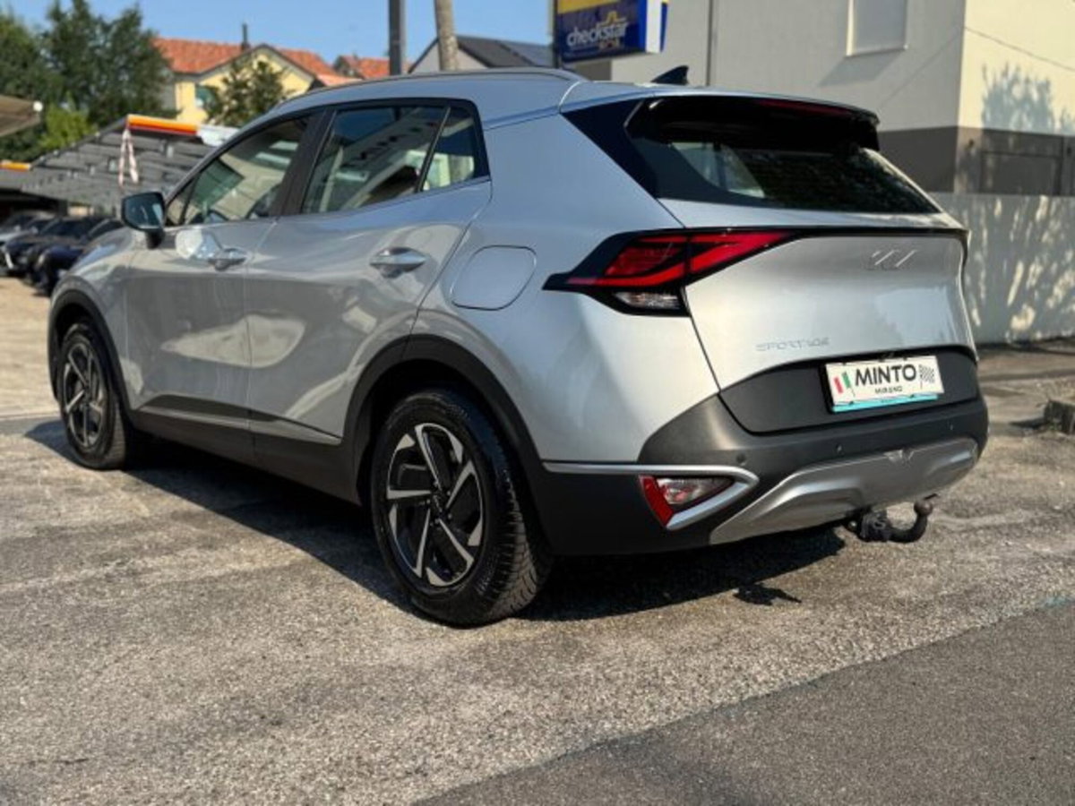 Kia Sportage 1.6 TGDi MHEV Style (2)