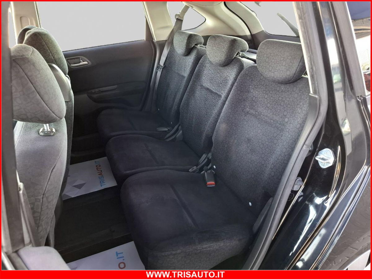 Honda FR-V 16V i-CTDi Comfort (11)