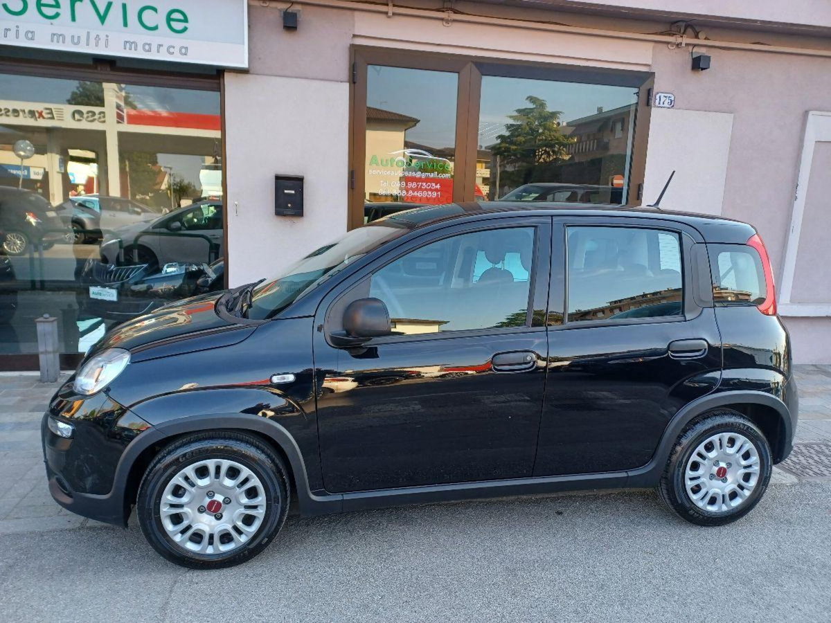 Fiat Panda 1.0 firefly hybrid Pop s&s 70cv (2)