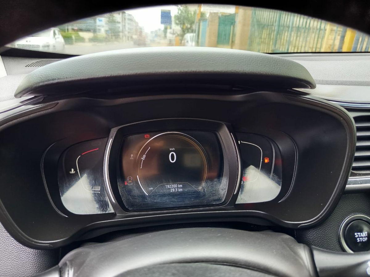 Renault Kadjar dCi 8V 115CV Business (15)