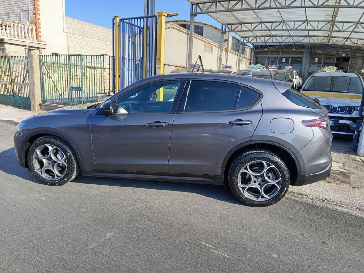 Alfa Romeo Stelvio Stelvio 2.2 Turbodiesel 160 CV AT8 RWD Sprint (5)
