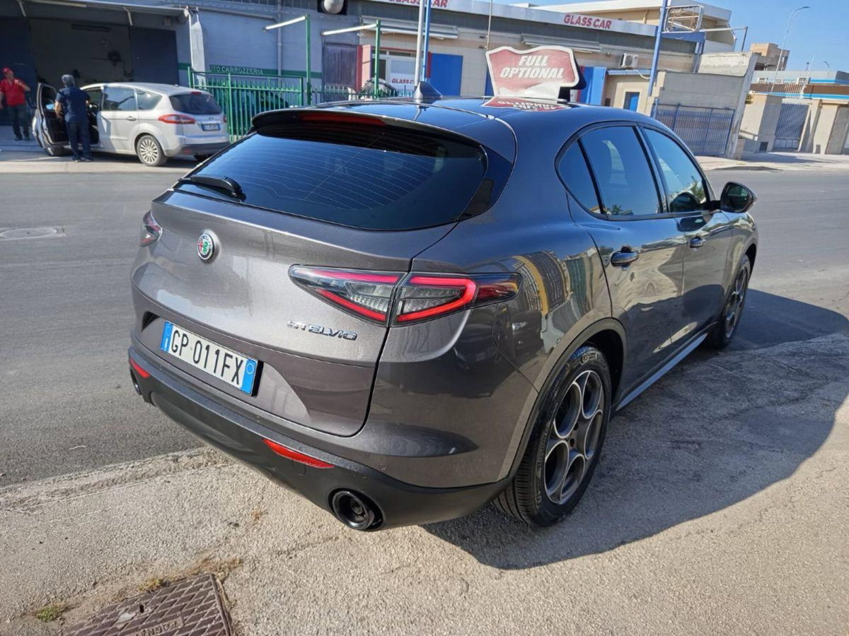 Alfa Romeo Stelvio Stelvio 2.2 Turbodiesel 160 CV AT8 RWD Sprint (9)