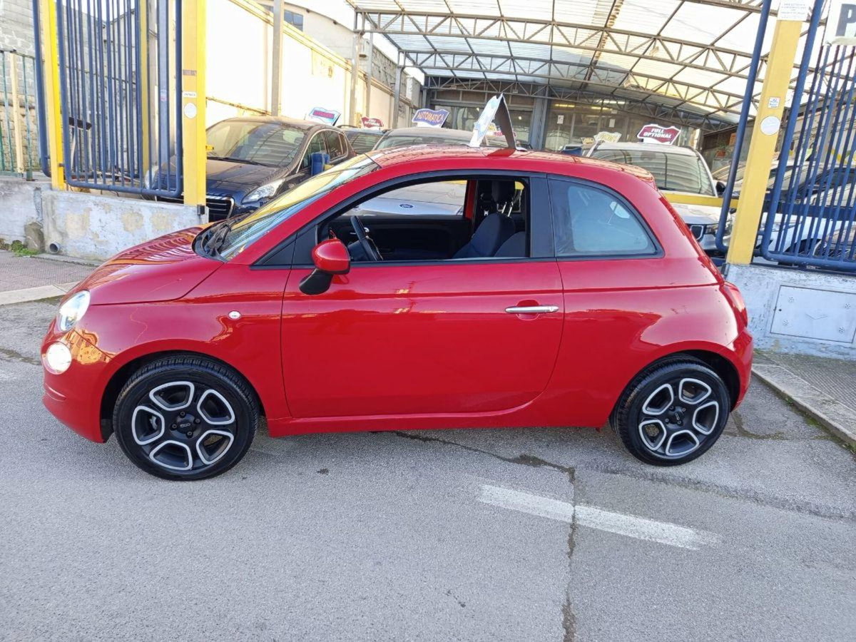 Fiat 500 1.0 Hybrid Red (8)