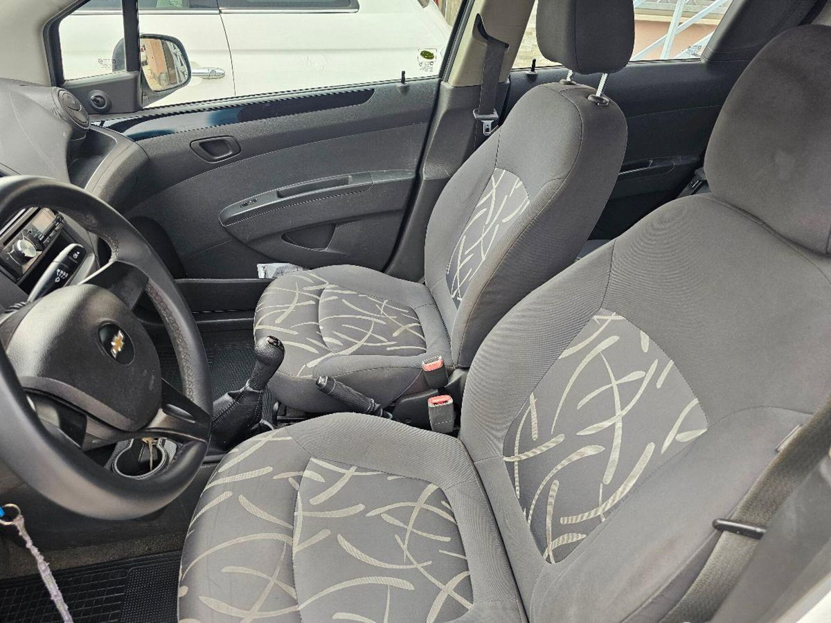 Chevrolet Spark 1.0 LS GPL (12)