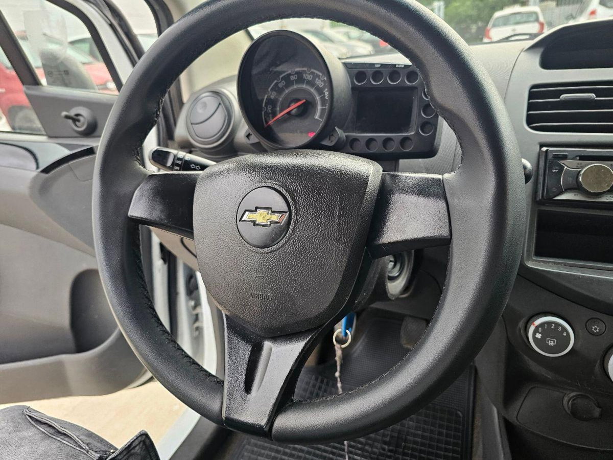 Chevrolet Spark 1.0 LS GPL (16)