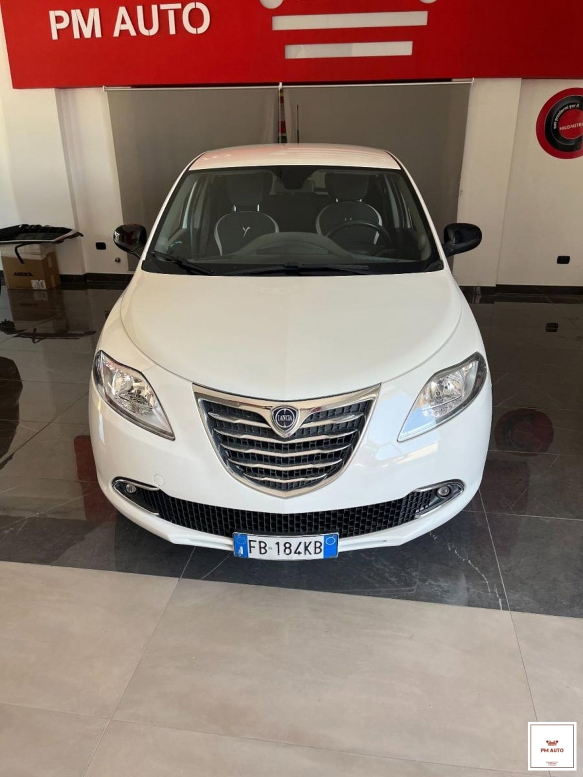 Lancia Ypsilon 1.2 69 CV 5 porte Opening Edition