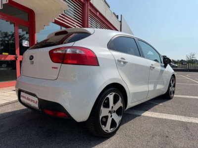 Kia Rio 1.1 CRDi 5p. Cool (11)
