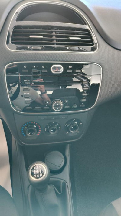 Fiat Punto 1.3 MJT II S&S 95 CV 5 porte Street (10)