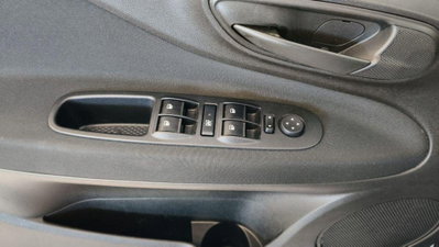 Fiat Punto 1.3 MJT II S&S 95 CV 5 porte Street (7)