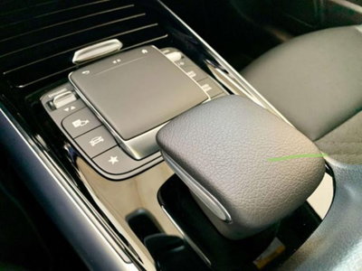 Mercedes-Benz GLA SUV 200 d Automatic Sport Plus (14)