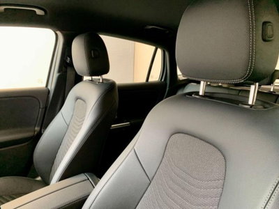 Mercedes-Benz GLA SUV 200 d Automatic Sport Plus (9)
