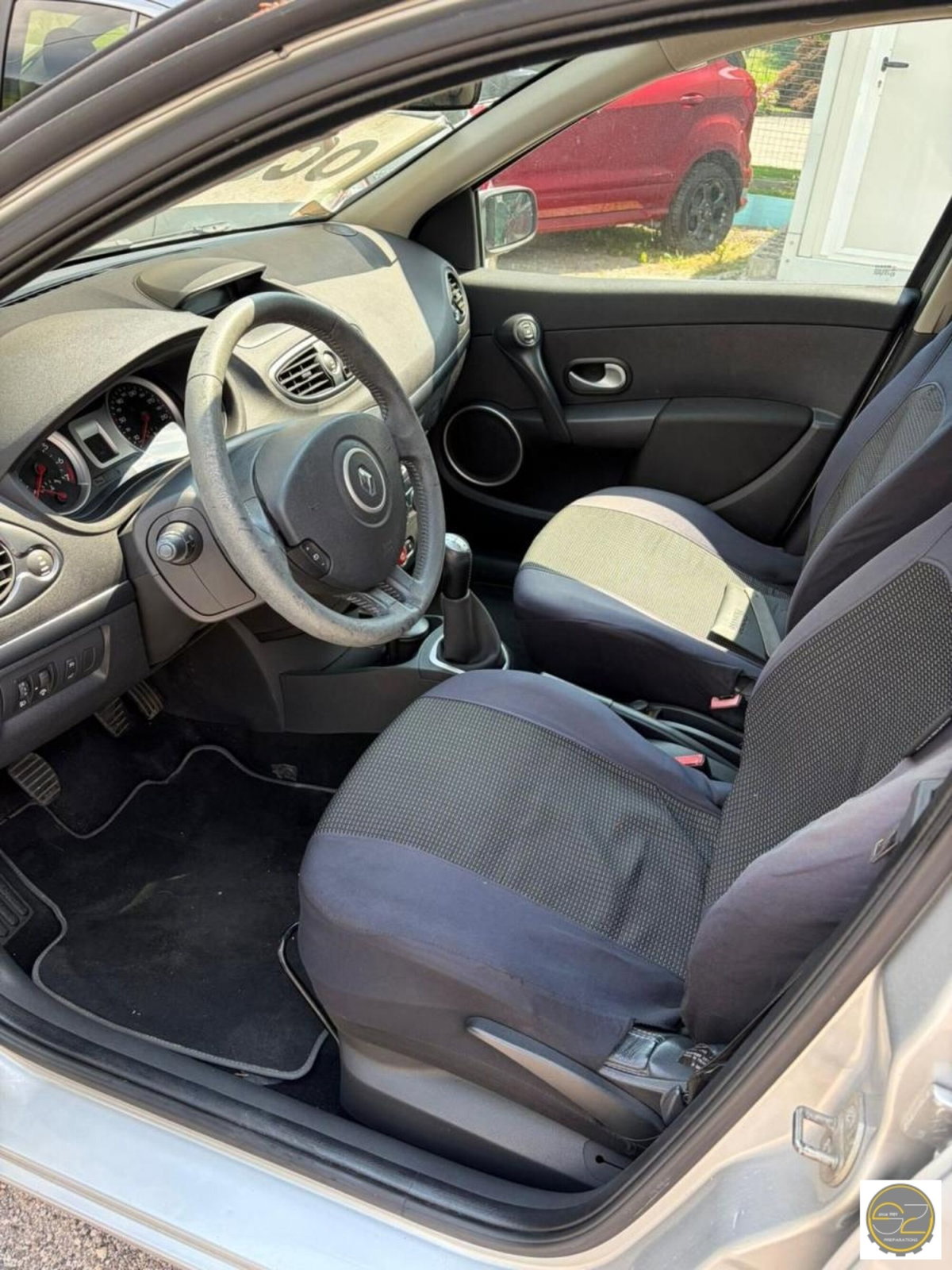 Renault Clio 1.2 16V 5 porte Confort (3)