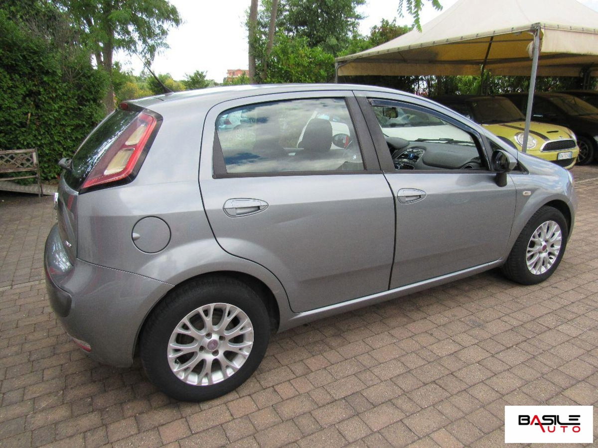 Fiat Punto Evo 1.3 Mjt 90 CV 5 porte Dualogic Dynamic (5)