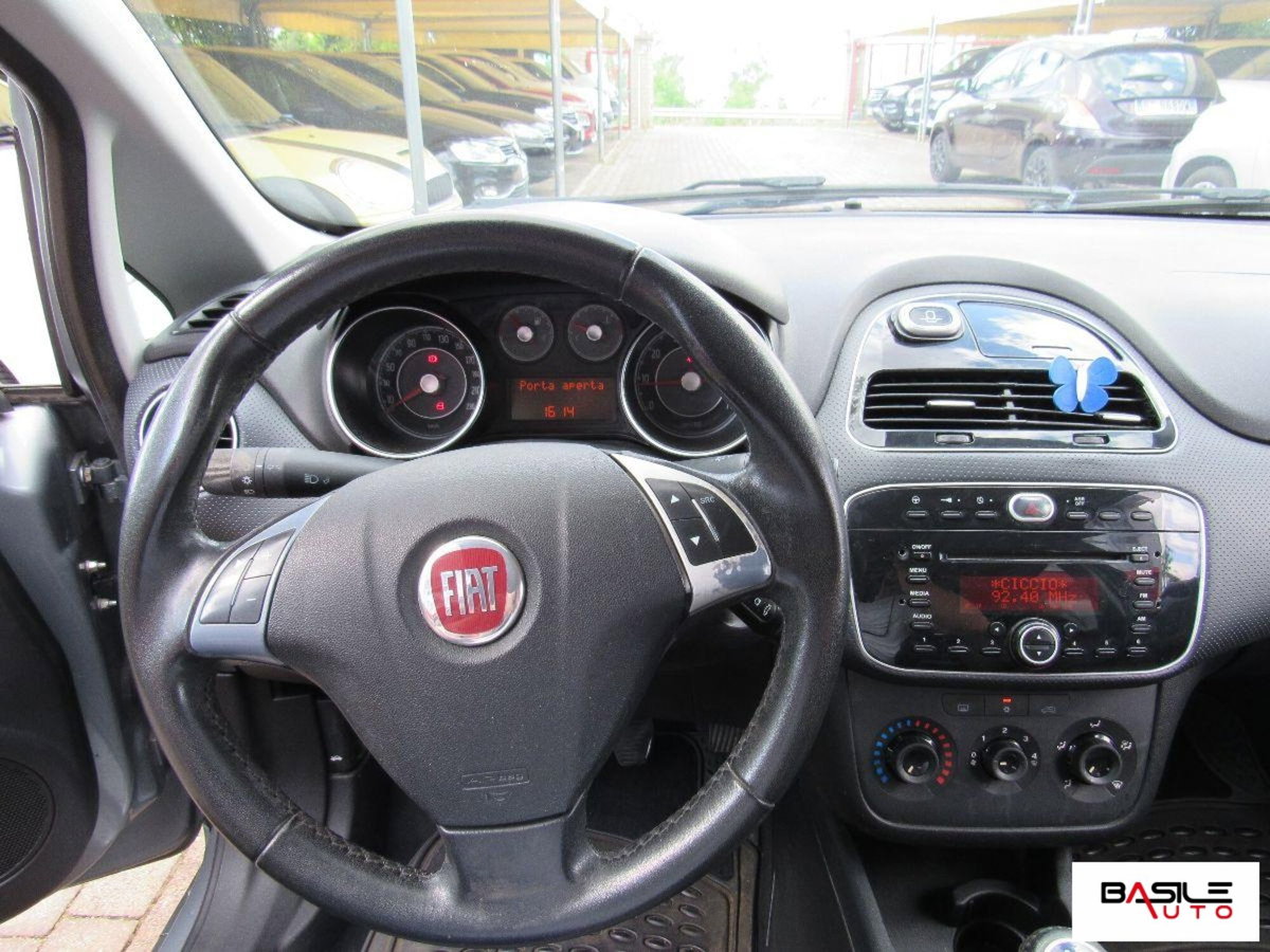 Fiat Punto Evo 1.3 Mjt 90 CV 5 porte Dualogic Dynamic (8)