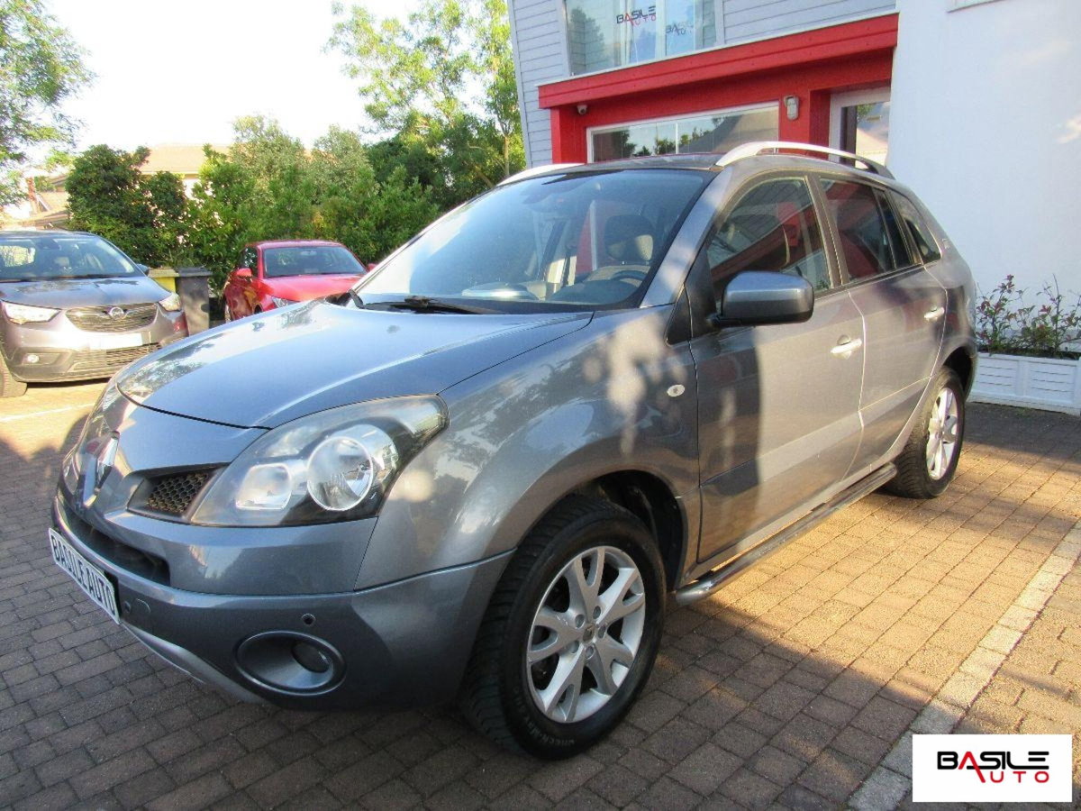 Renault Koleos 2.0 dCi 150CV 4X4 Bose (2)