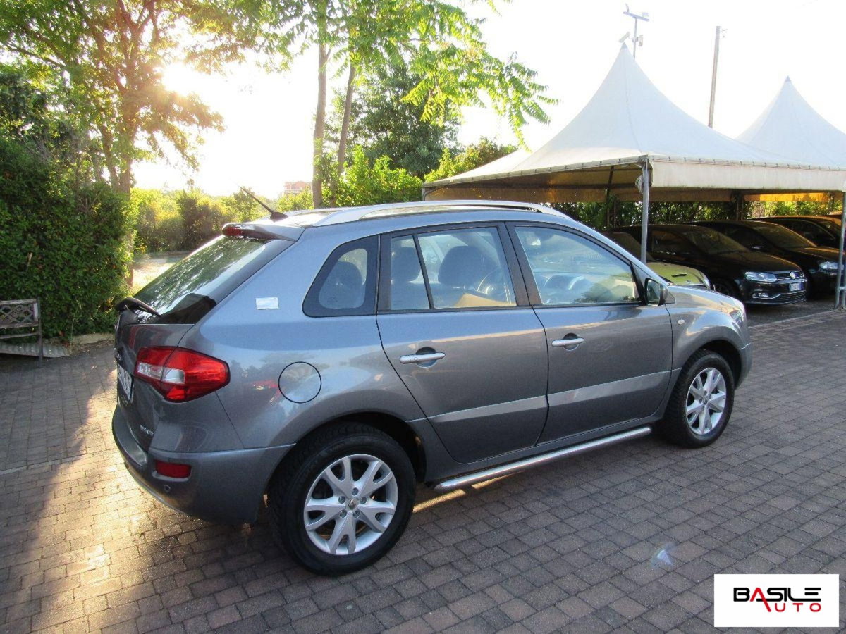 Renault Koleos 2.0 dCi 150CV 4X4 Bose (5)