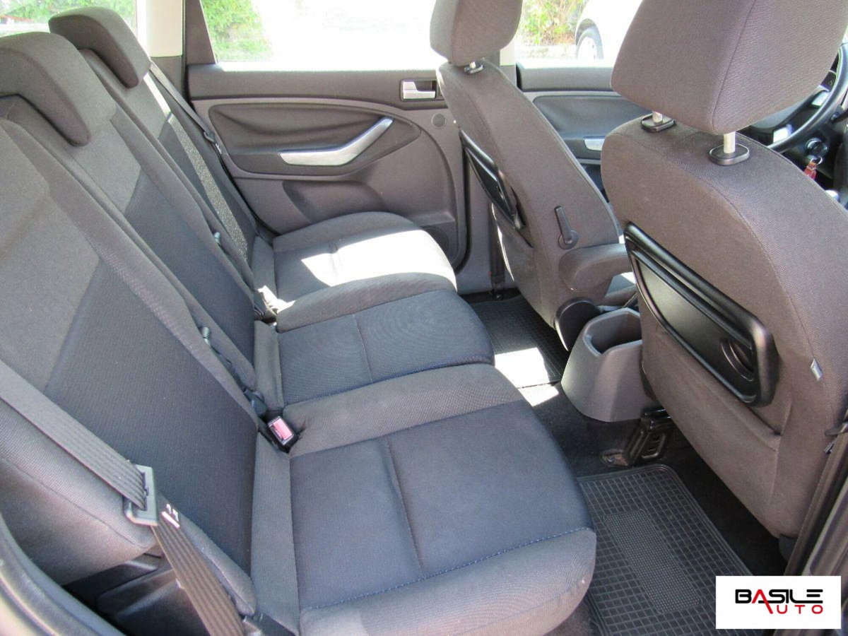 Ford C-Max 1.6 TDCi 110 CV Titanium DPF (10)