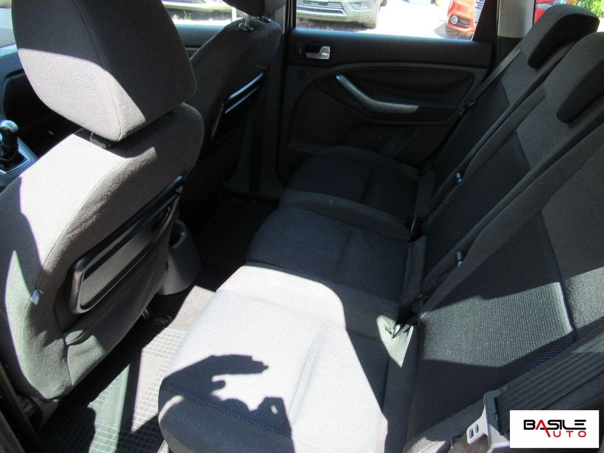 Ford C-Max 1.6 TDCi 110 CV Titanium DPF (11)