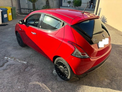 Lancia Ypsilon 1.0 FireFly 5 porte S&S Hybrid Ecochic Silver (11)