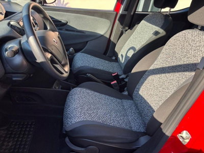 Lancia Ypsilon 1.0 FireFly 5 porte S&S Hybrid Ecochic Silver (7)