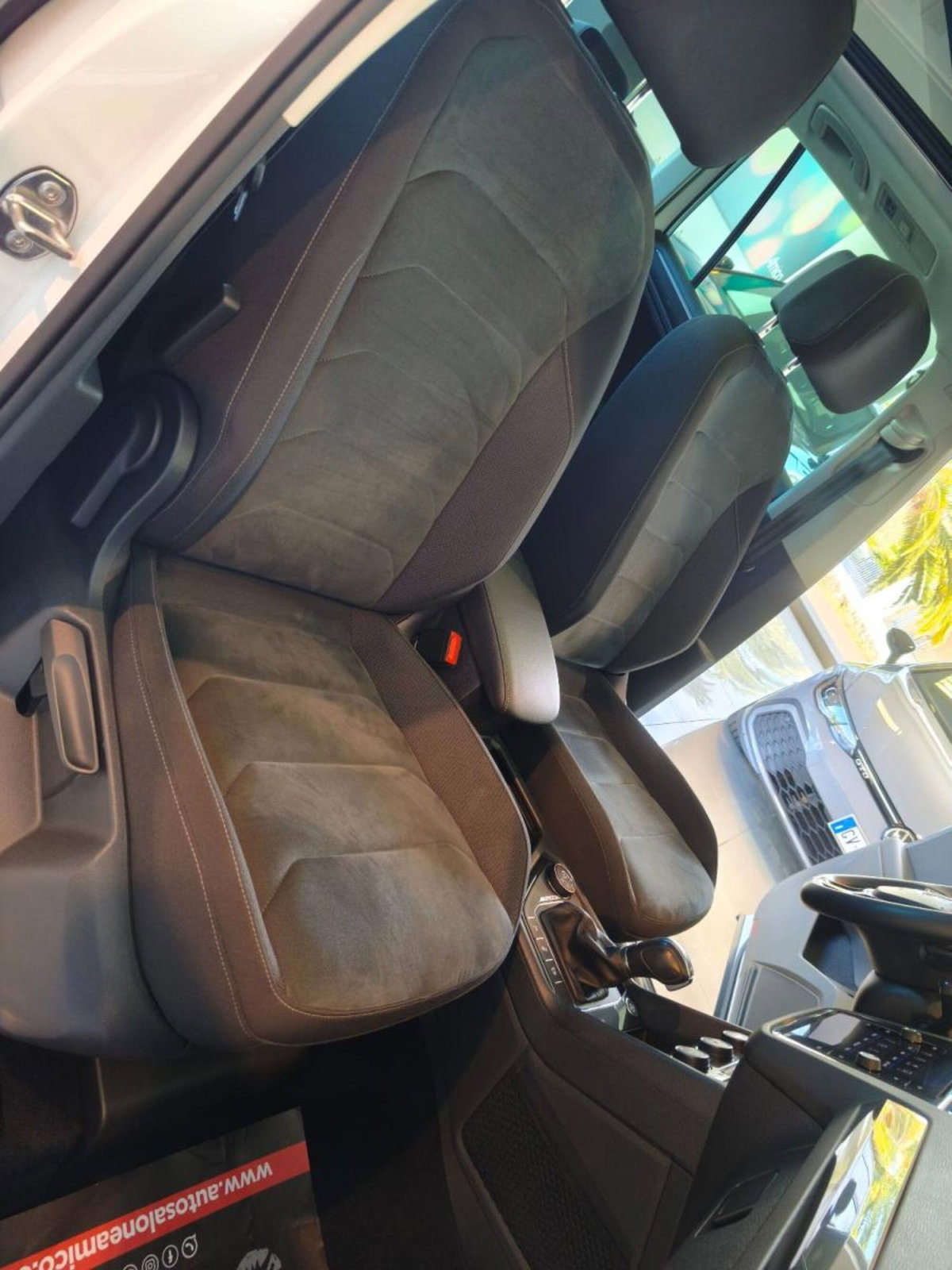Volkswagen Tiguan 2.0 TDI 190 CV SCR DSG 4MOTION Advanced BMT (19)