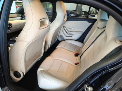 Mercedes-Benz Classe A 180 d Automatic Premium (11)