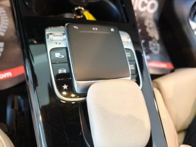 Mercedes-Benz Classe A 180 d Automatic Premium (17)