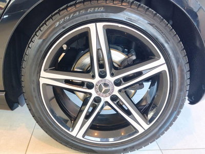 Mercedes-Benz Classe A 180 d Automatic Premium (8)