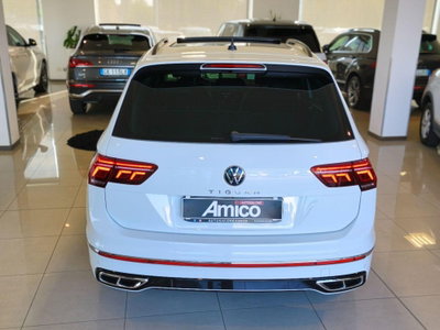 Volkswagen Tiguan Allspace 2.0 tdi R-Line 150cv dsg (9)
