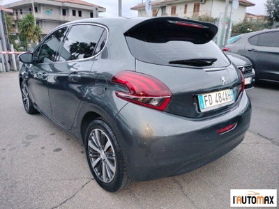 Peugeot 208 100 5 porte Allure (4)