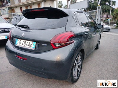 Peugeot 208 100 5 porte Allure (6)