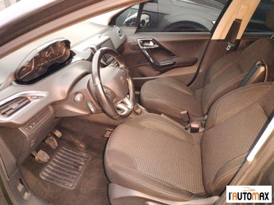 Peugeot 208 100 5 porte Allure (8)