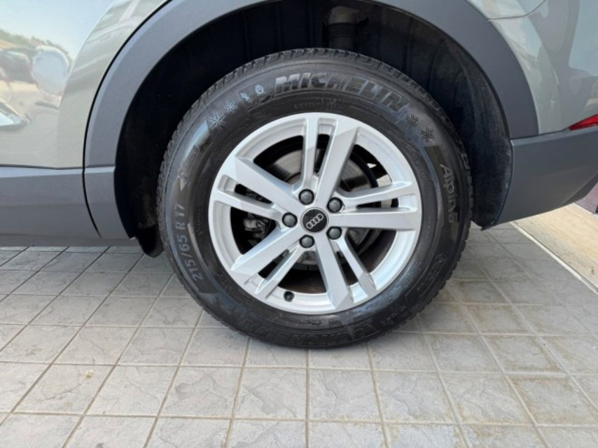 Audi Q3 35 2.0 tdi Business Advanced s-tronic (11)