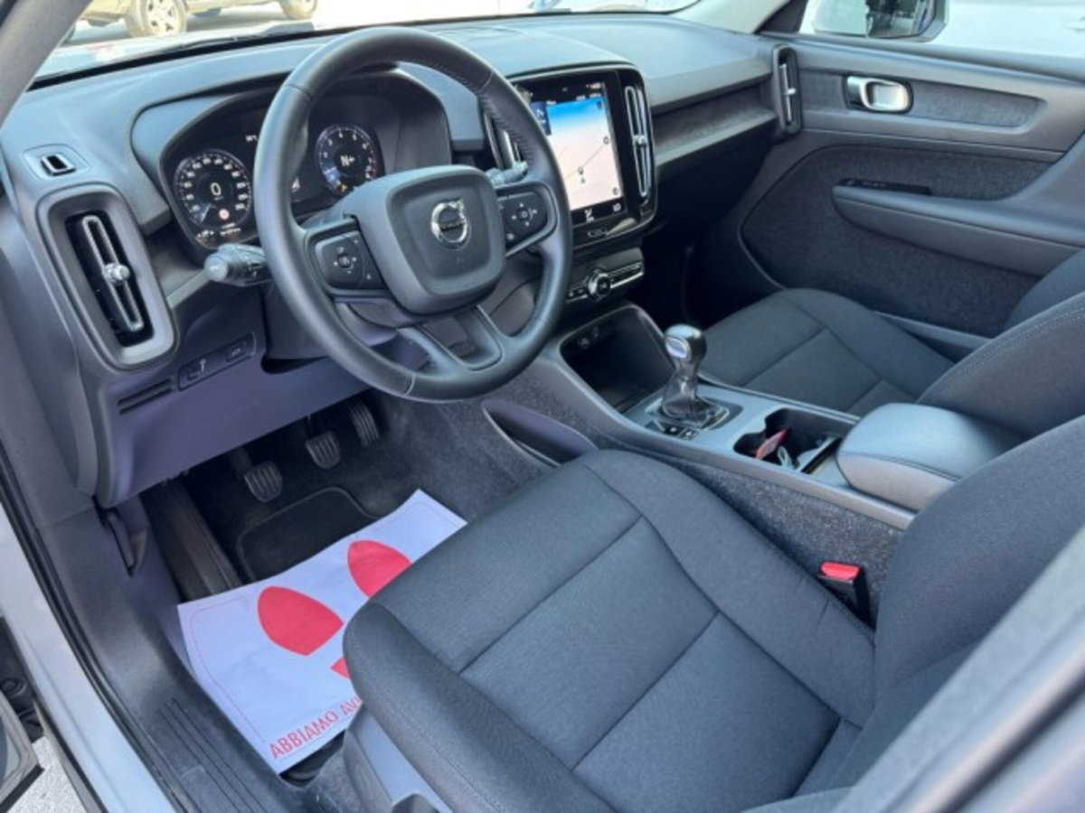 VOLVO Veicoli Commerciali XC40 XC40 N1 1.5 T2 Momentum my21 (15)