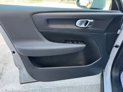 VOLVO Veicoli Commerciali XC40 XC40 N1 1.5 T2 Momentum my21 (16)
