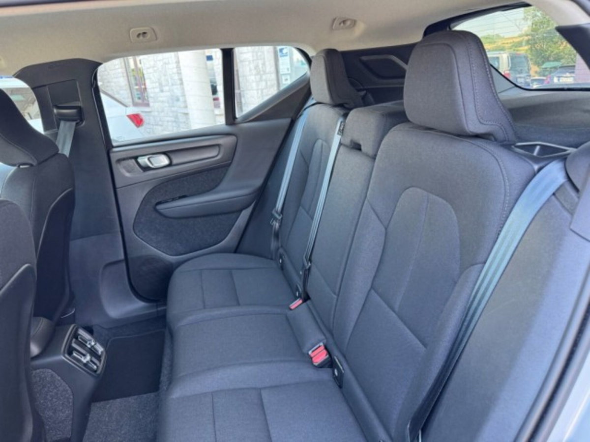VOLVO Veicoli Commerciali XC40 XC40 N1 1.5 T2 Momentum my21 (19)