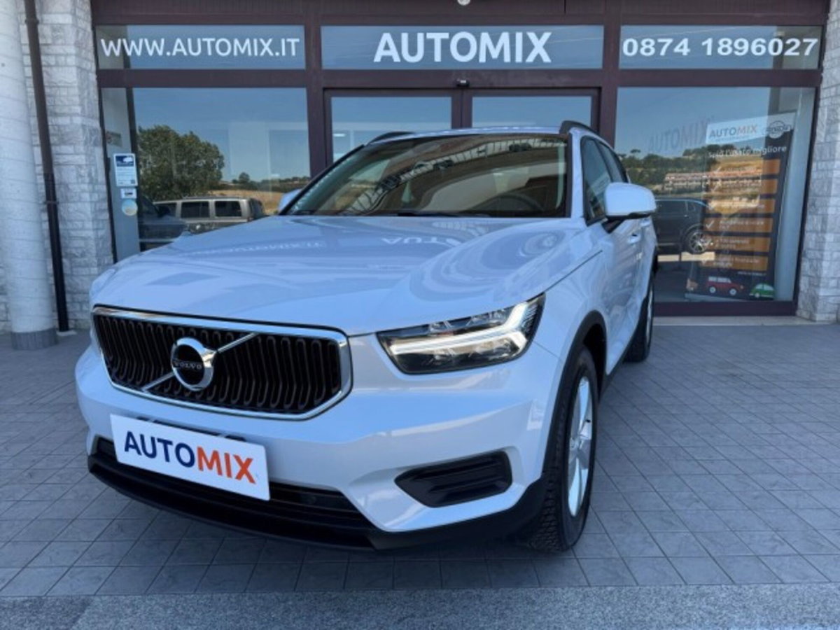 VOLVO Veicoli Commerciali XC40 XC40 N1 1.5 T2 Momentum my21 (2)