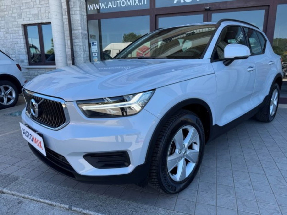 VOLVO Veicoli Commerciali XC40 XC40 N1 1.5 T2 Momentum my21 (5)