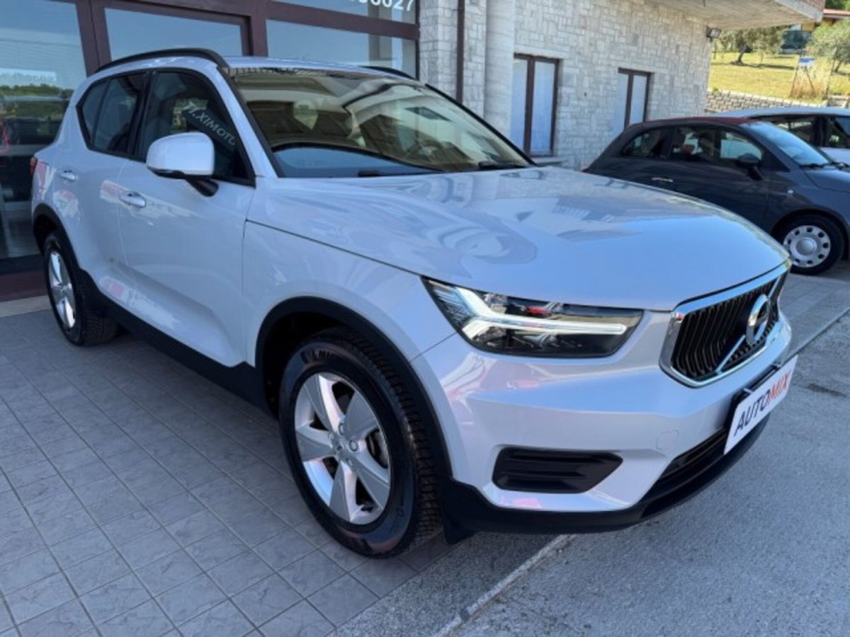 VOLVO Veicoli Commerciali XC40 XC40 N1 1.5 T2 Momentum my21 (7)