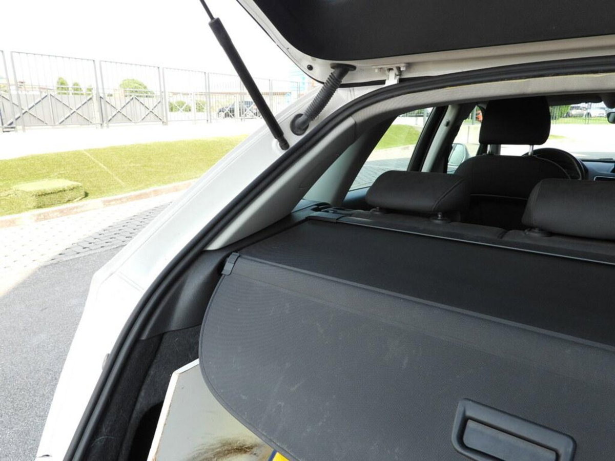 Audi Q3 2.0 TDI 120 CV Business (14)